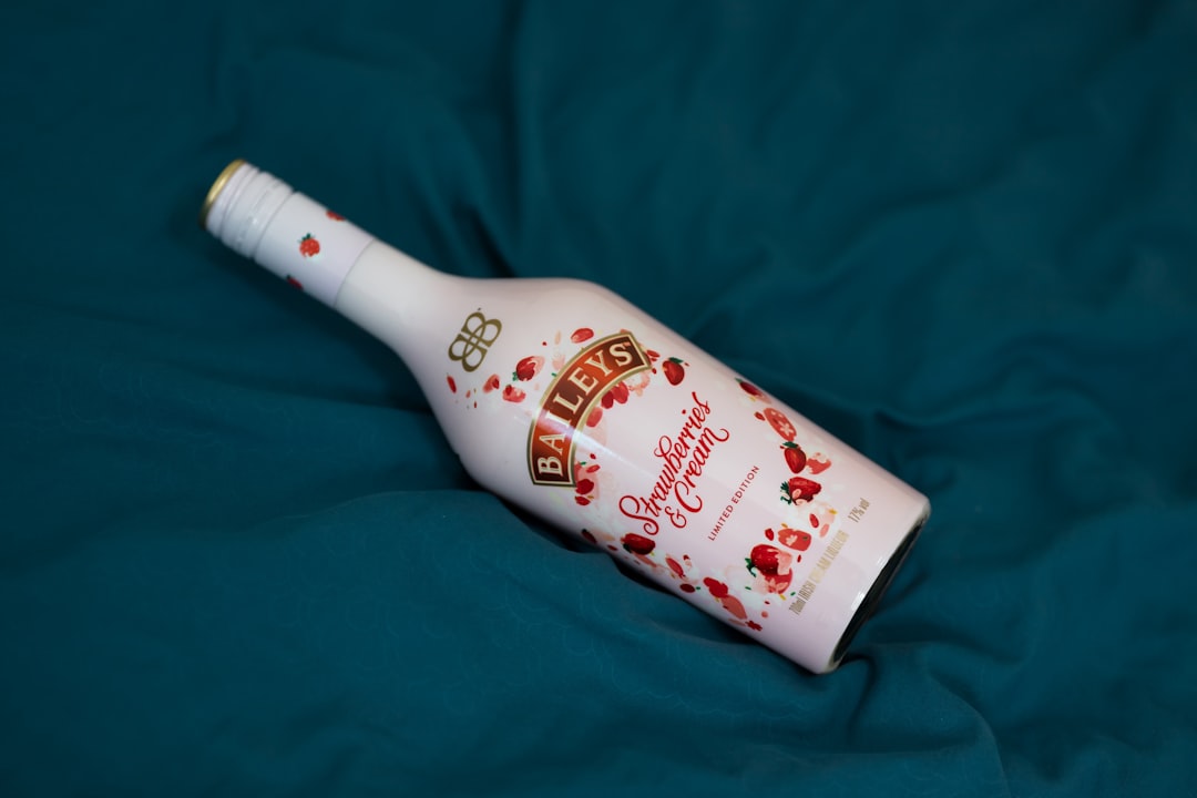 Photo Ruby Jili Bottle
